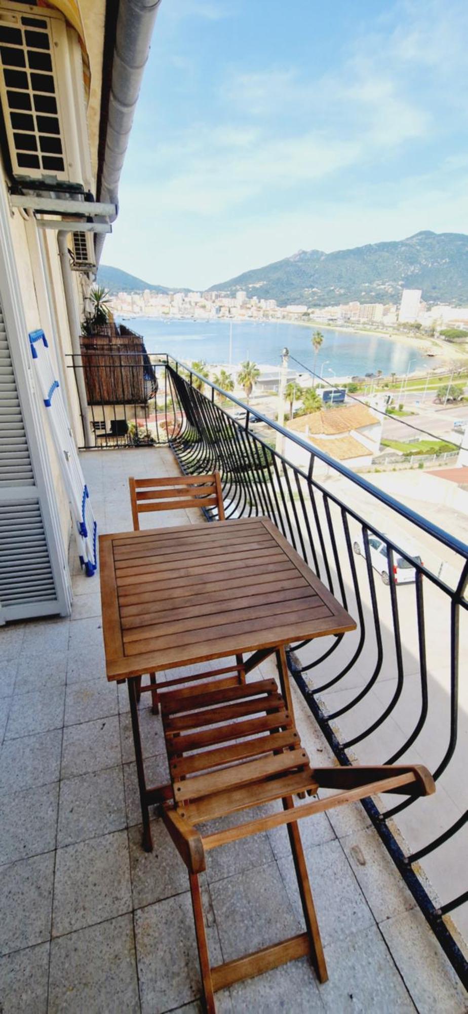 Magnifique Appartement Avec Balcon Vue Mer A L'Entree D'Ajaccio Ajaccio  Exterior photo